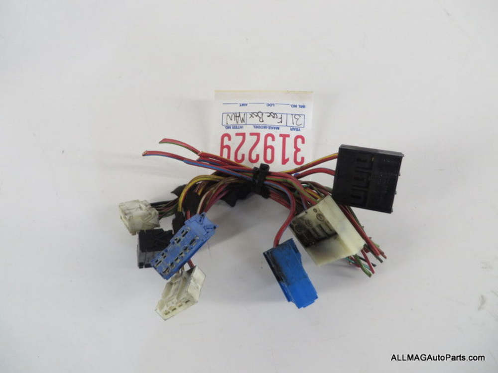 Mini Cooper Engine Bay Fuse Relay Box Wires 61131480790 02-03 R50 R53