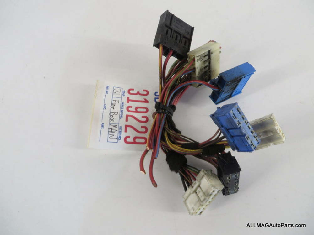 Mini Cooper Engine Bay Fuse Relay Box Wires 61131480790 02-03 R50 R53