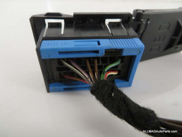 Mini Cooper OBD Plug Housing 61138380698 02-08 R50 R52 R53