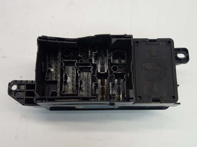 Mini Cooper Convertible Engine Bay Fuse Relay Box 61146906614 2005-2008 R52
