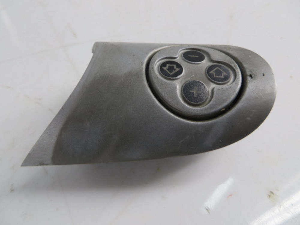 Mini Cooper Wheel Radio Control Switch 61316957302 05-08 R50 R52 R53