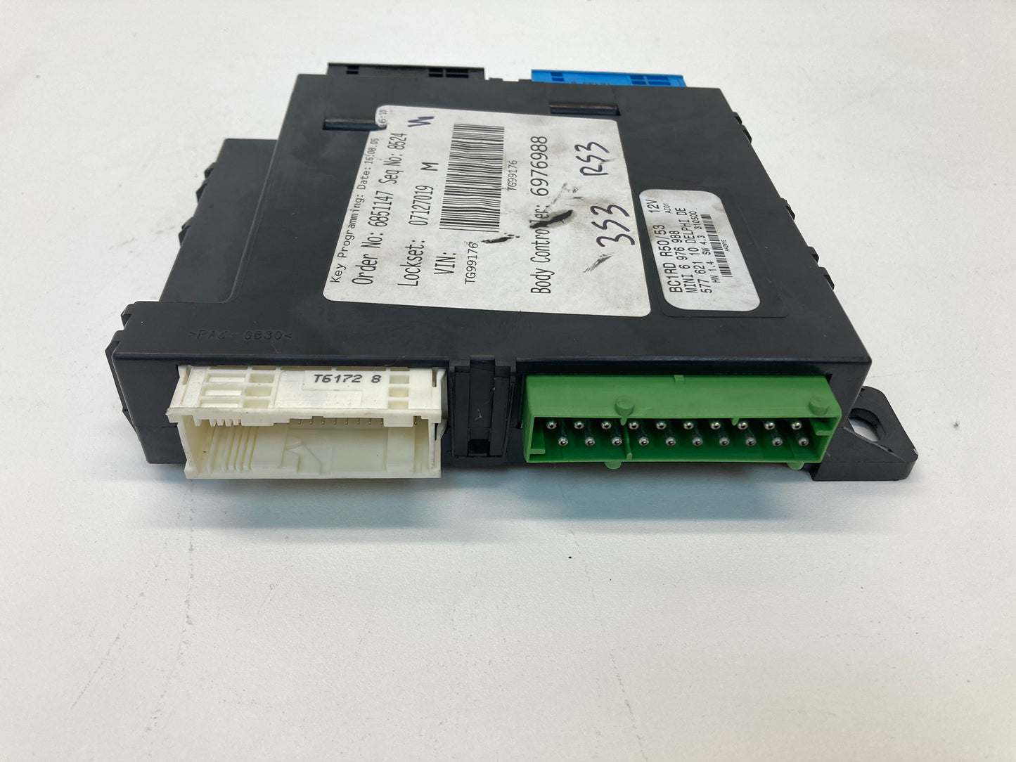 Mini Cooper Body Control Module BCM AT 61356976988 02-06 R53 CLR53A