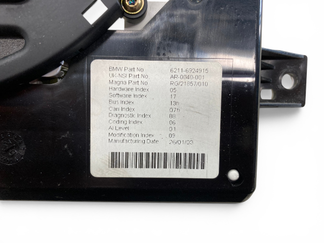 Mini Cooper GPS Navigation Front Cover and Cluster 62109126994 02-08 R50 R52 R53 551