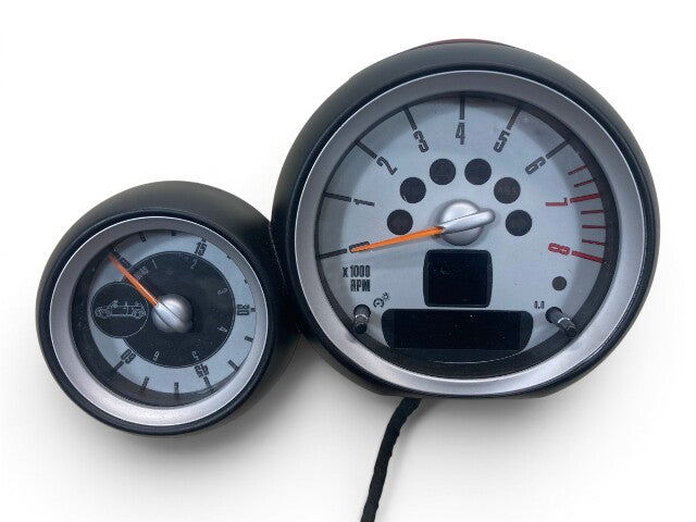 Mini Cooper Convertible Tachometer w/ Always Open Timer Silver 62109325831 09-15 R57