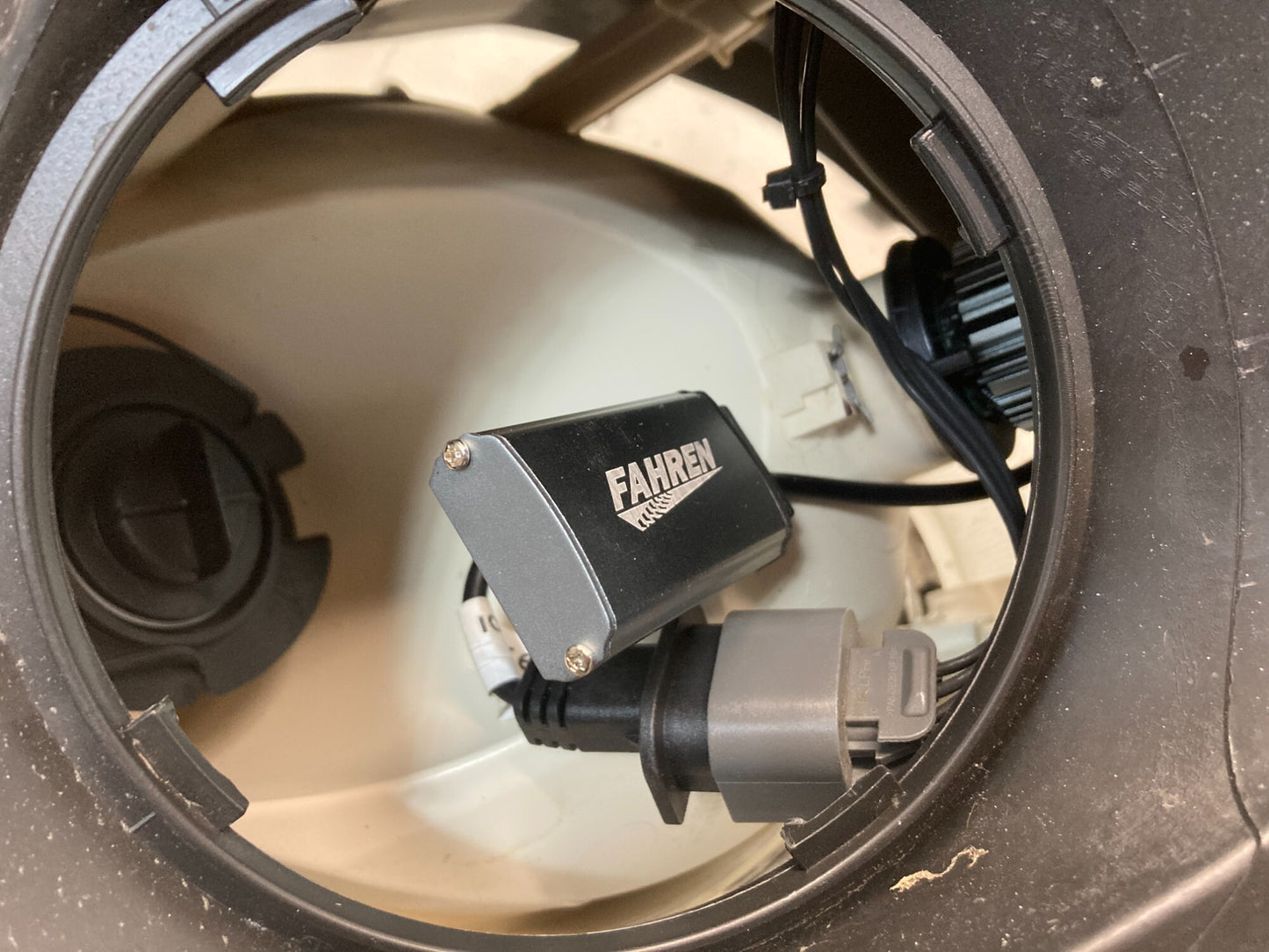 Mini Cooper Right Headlight Halogen Yellow Indicator 63122751870 07-15 R5x 506