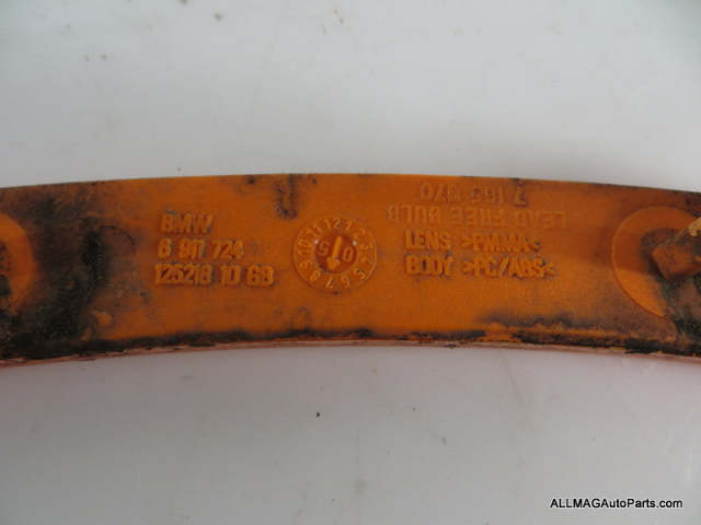 Mini Cooper Right Front Side Marker Light 63146911724 02-08 R50 R52 R53