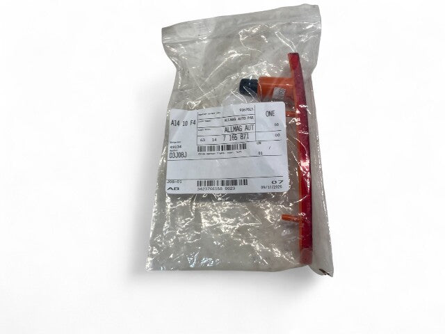 Mini Cooper Left Rear Side Marker Light NEW 63147165871 02-08 R50 R52 R53