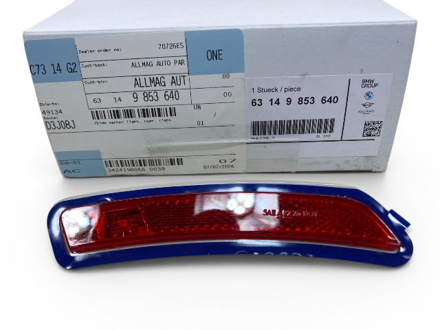 Mini Cooper Right Rear Side Marker Light 63149853640 21-24 F55 F56 F57