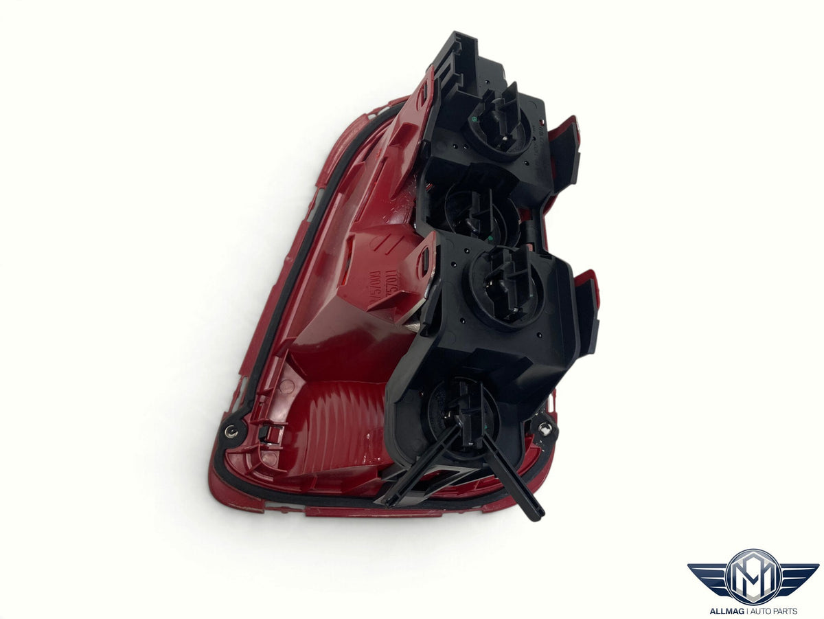 Mini Cooper Left Rear Tail Light Amber Lens 63212751309 2007-2010 R56 R57 563