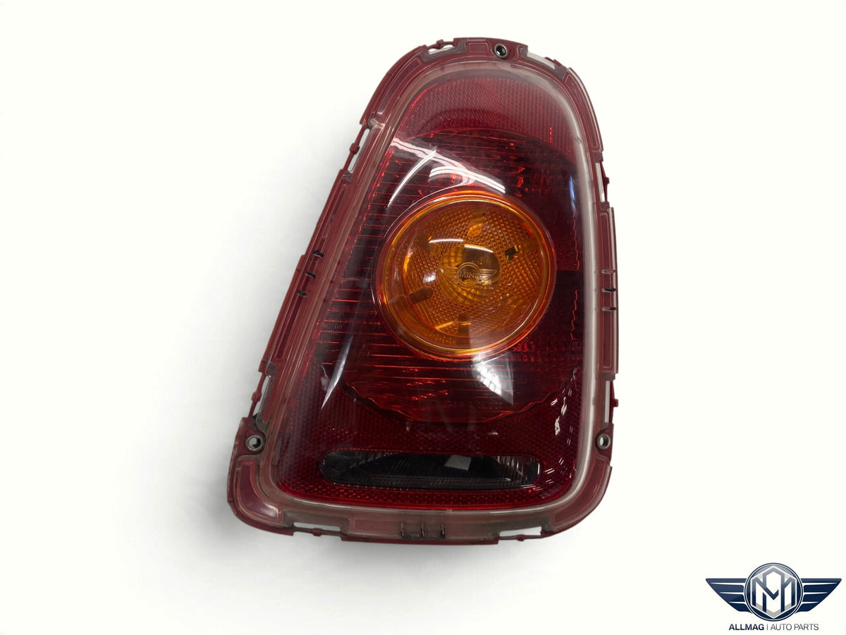 Mini Cooper Right Rear Tail Light Amber Lens 63212757010 2007-2010 R56 R57 563