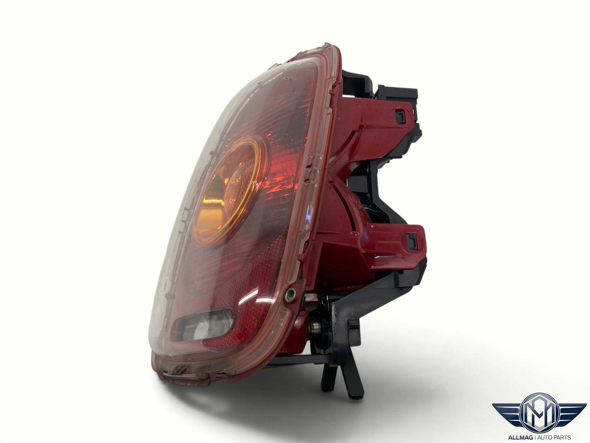 Mini Cooper Right Rear Tail Light Amber Lens 63212757010 2007-2010 R56 R57 563