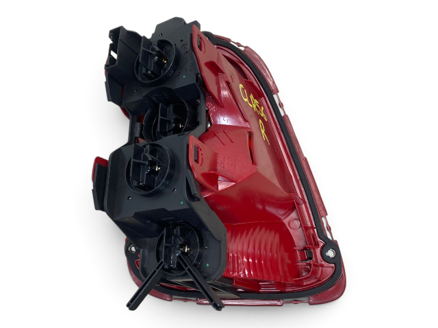 Mini Cooper Right Rear Tail Light Amber Lens 63212757010 2007-2010 R56 R57 CLR56