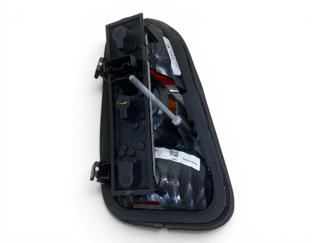 Mini Cooper Right Rear Tail Light 63216935784 2002-2004 R50 R53 552