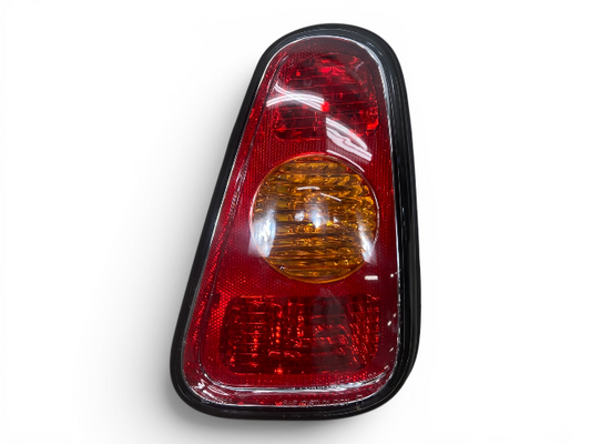 Mini Cooper Right Rear Tail Light 63216935784 2002-2004 R50 R53 552