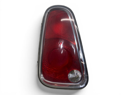 Mini Cooper Left Rear Taillight 63217166959 2005-2008 R50 R52 R53 540