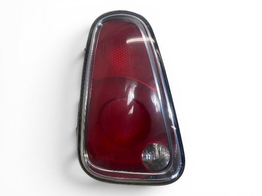 Mini Cooper Left Rear Taillight 63217166959 2005-2008 R50 R52 R53 548
