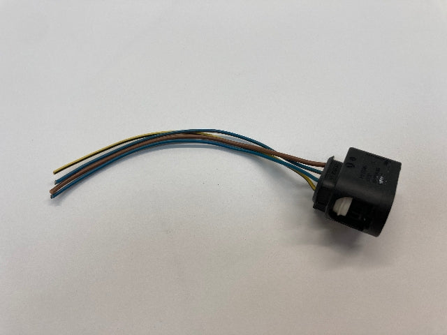 Mini Cooper Clubman Left Rear Tail Light Connector with Wires 63217167411 08-10 R55