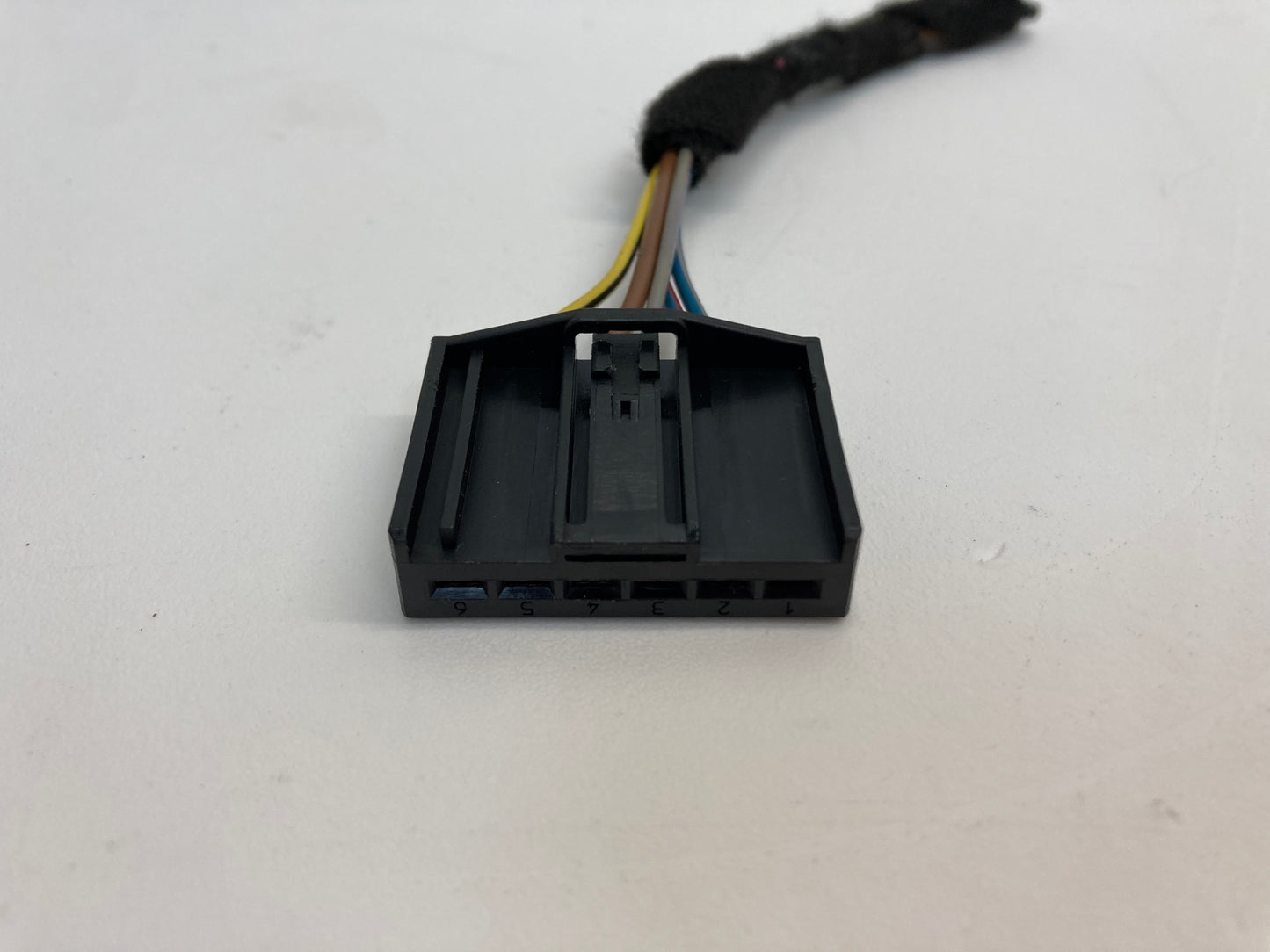 Mini Cooper Rear Tail Light Connector with Wires 11-15 R56 R57 R58 R59