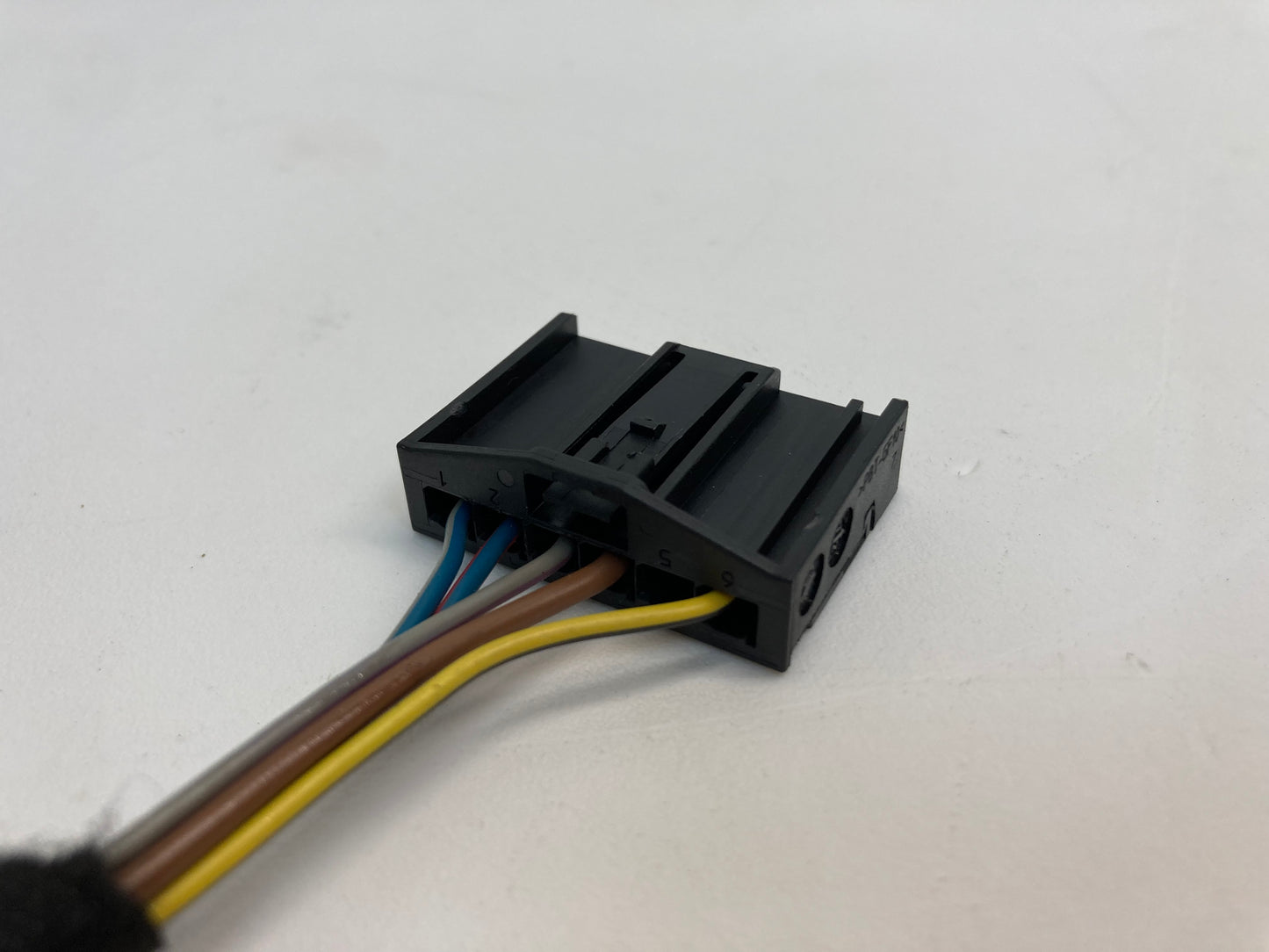 Mini Cooper Rear Tail Light Connector with Wires 11-15 R56 R57 R58 R59