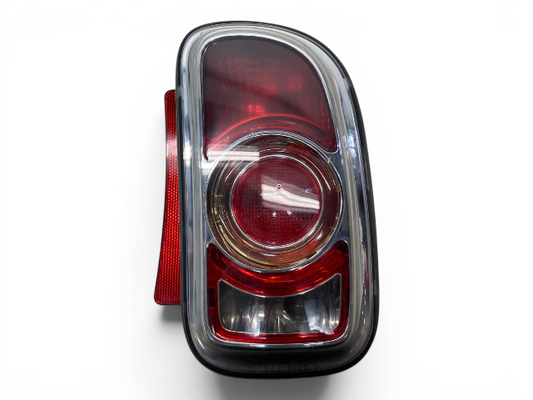 Mini Cooper Clubman Right Rear Tail Light 63217255920 2011-2014 R55 547