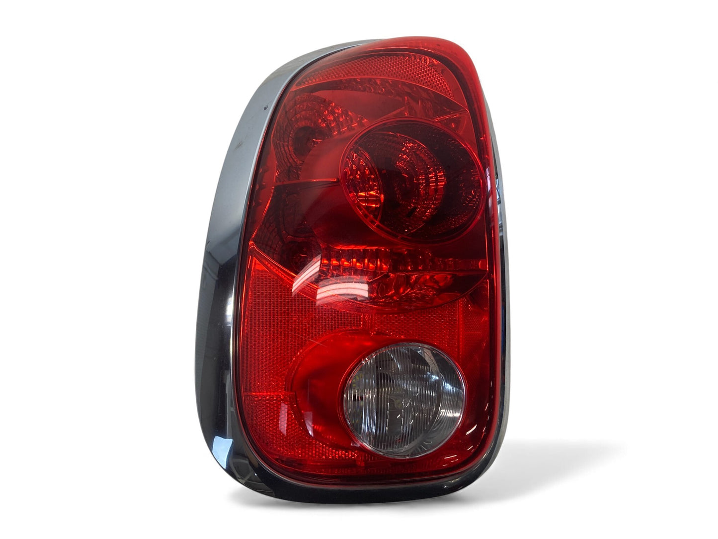 Mini Cooper Countryman Left Taillight 63219808151 2011-2016 R60 522