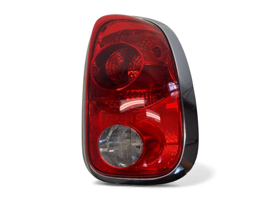 Mini Countryman Right Taillight 63219808152 11-16 R60 522