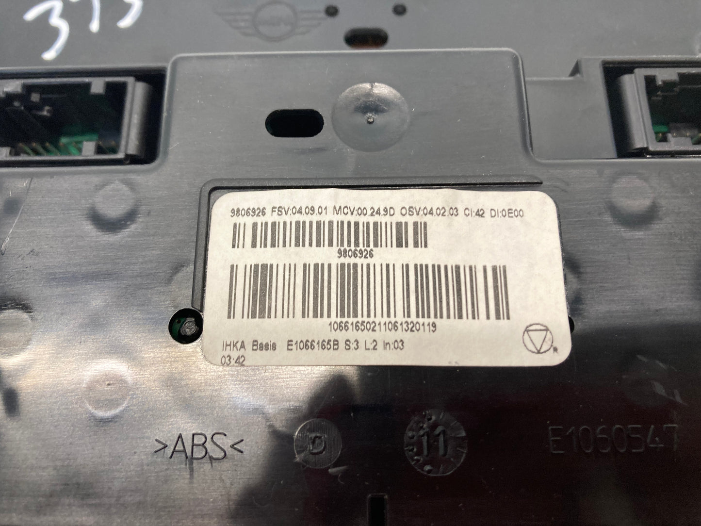 Mini Countryman AC Control Panel Auto Without Heated Seats 64113457397 11-12 R60