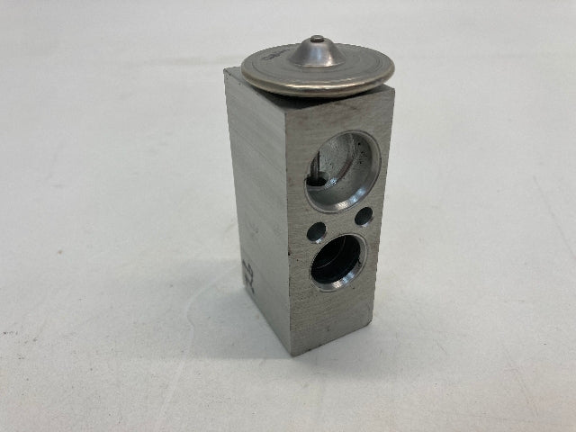 Mini Cooper AC Expansion Valve 64116845415 14-19 F54 F55 F56 F57 F60