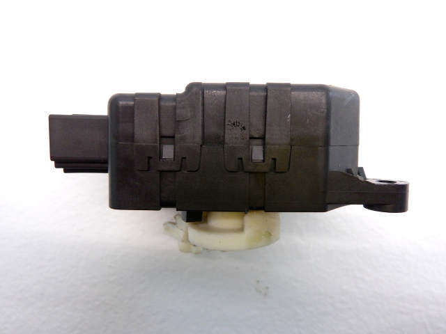 Mini Cooper AC Temperature Control Actuator 64116982669 04-08 R50 R52 R53