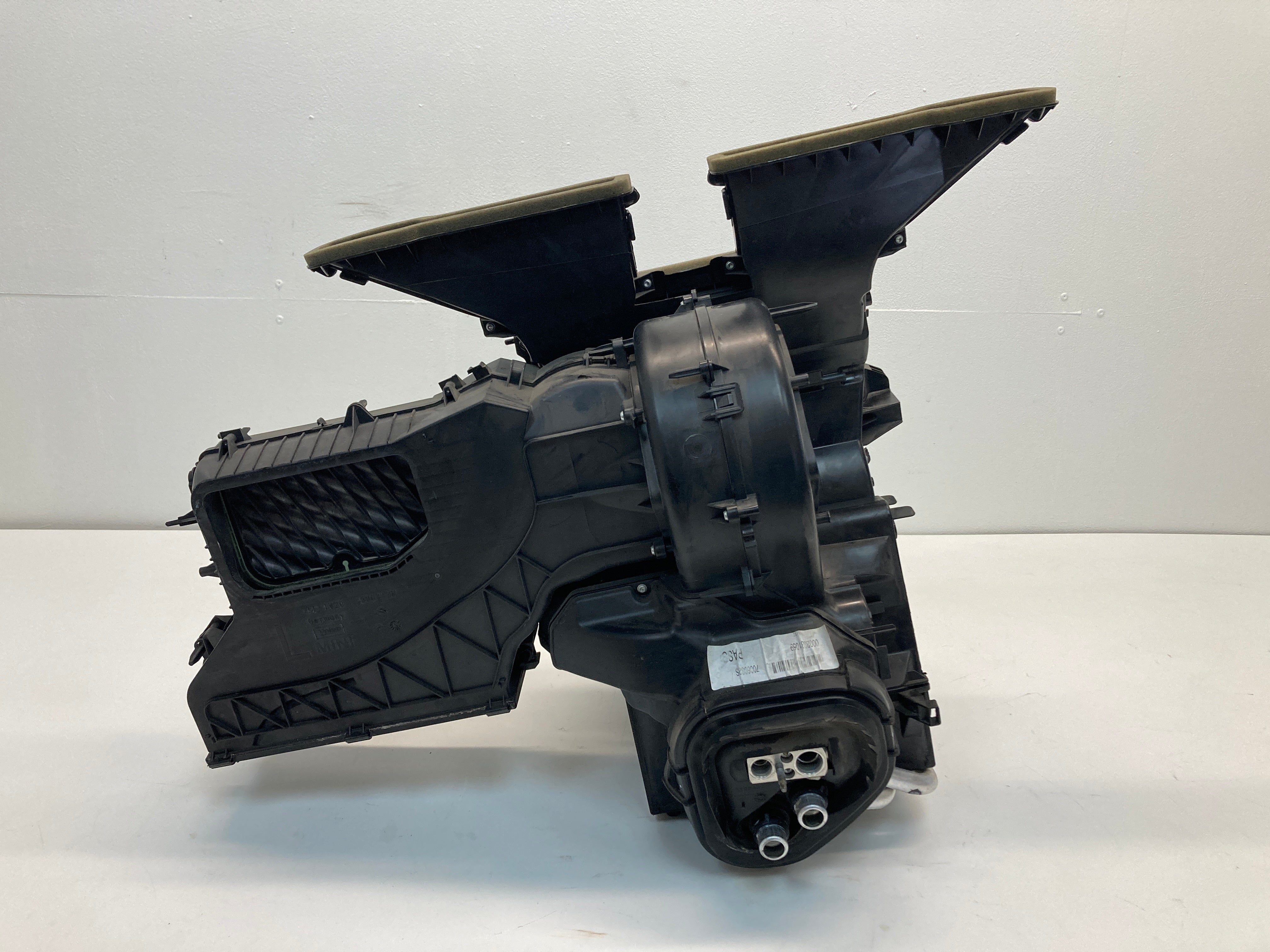 Mini Cooper AC Heater Housing Automatic 64119266897 08-16 R55 R60