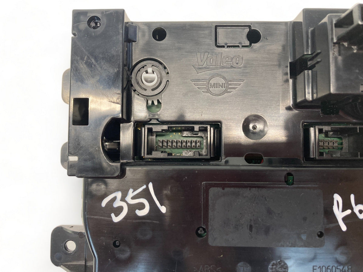 Mini Countryman Paceman AC Control Panel Manual 64119812029 13-16 R6x