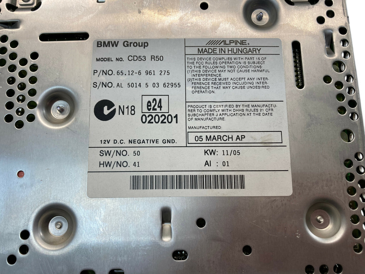 Mini Cooper Radio AM FM CD Boost OEM 65126977697 2002-2008 R50 R52 R53