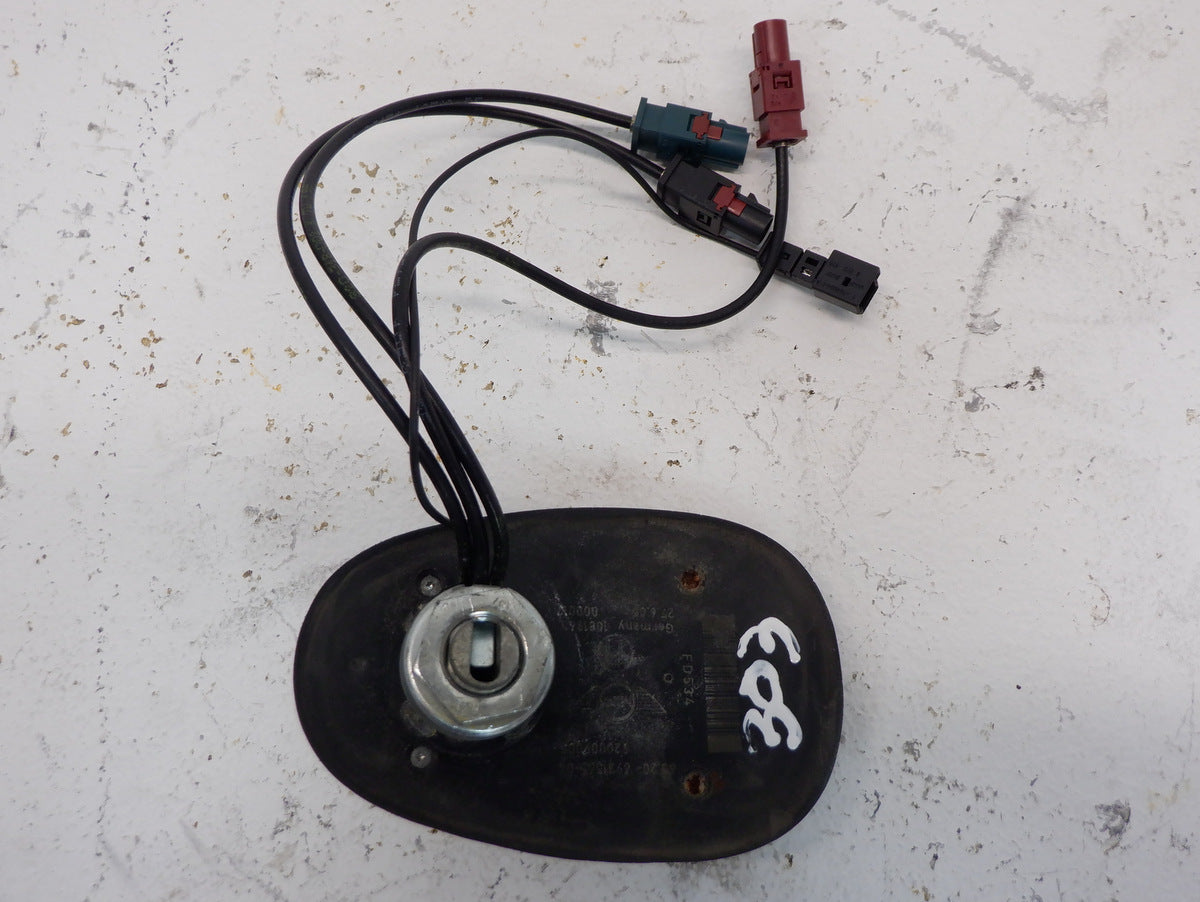 Mini Cooper Antenna Base with Navigation 65206931565 05-08 Convertible R52