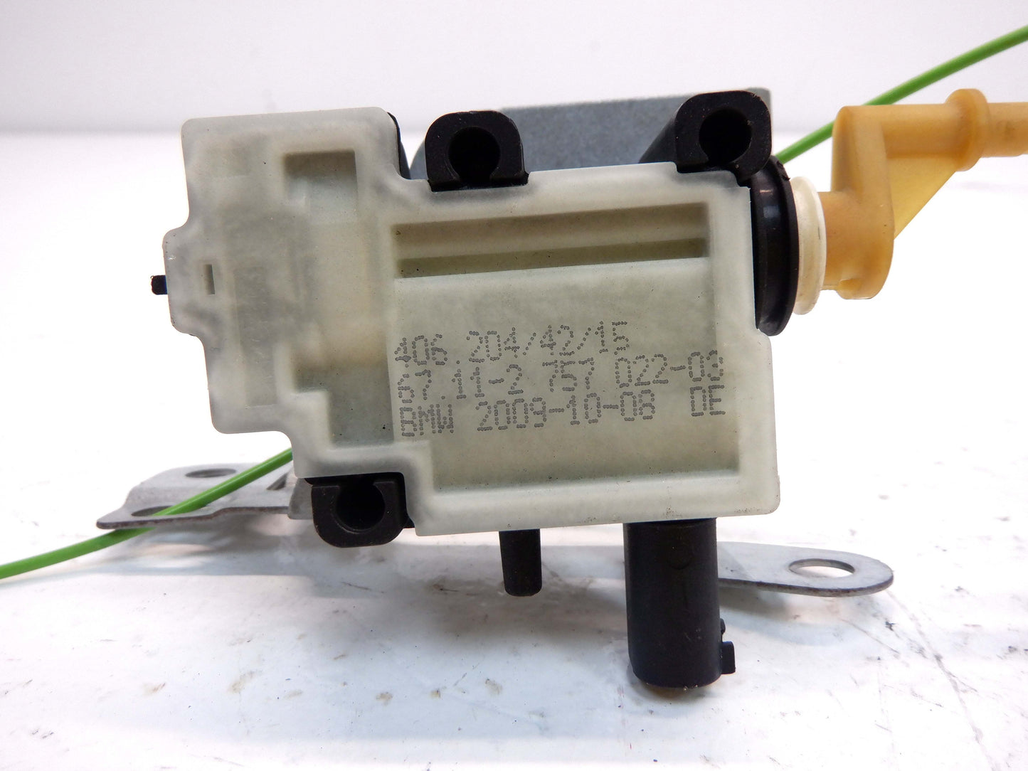 Mini Cooper Clubman Fuel Filler Flap Actuator 67112757022 08-14 R55