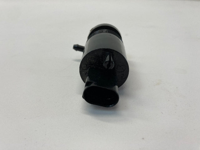 Mini Cooper Convertible Windshield Washer Pump 67126963855 05-08 R52