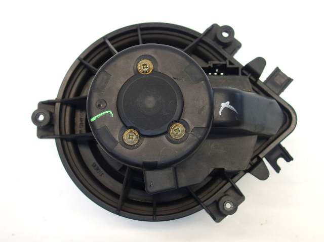 Mini Cooper AC Heater Blower Motor IHKA 3 Wire 67326901862 02-03 R50 R53