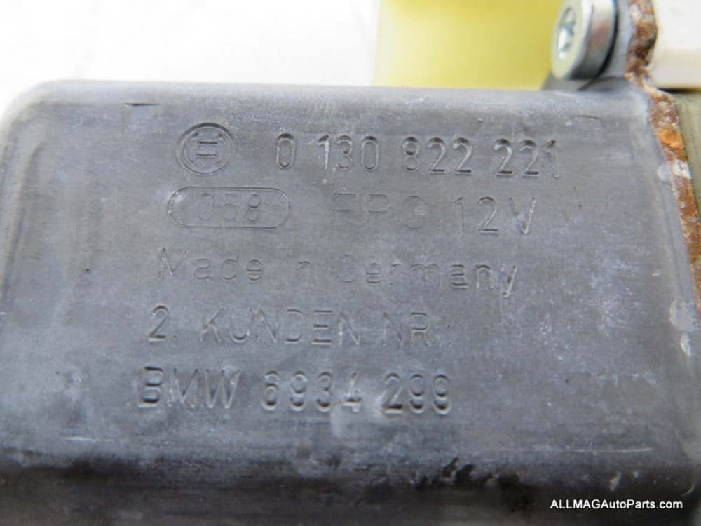 Mini Cooper Convertible Left Rear Quarter Glass Window Motor 67626934299 05-15 R52 R57