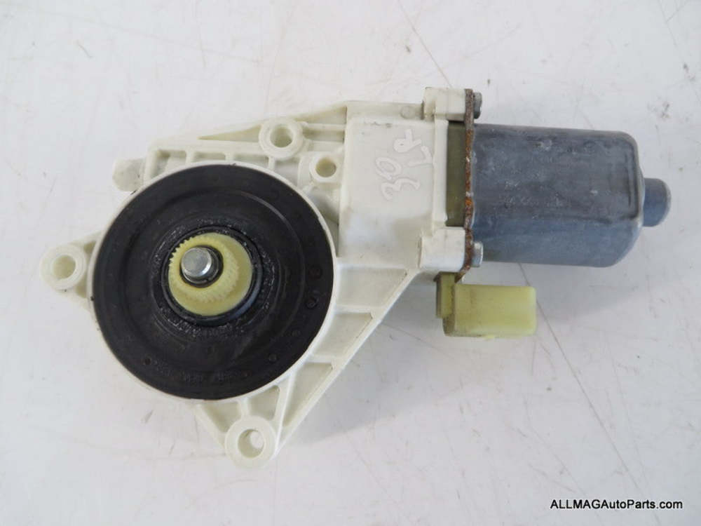 Mini Cooper Convertible Left Rear Quarter Glass Window Motor 67626934299 05-15 R52 R57