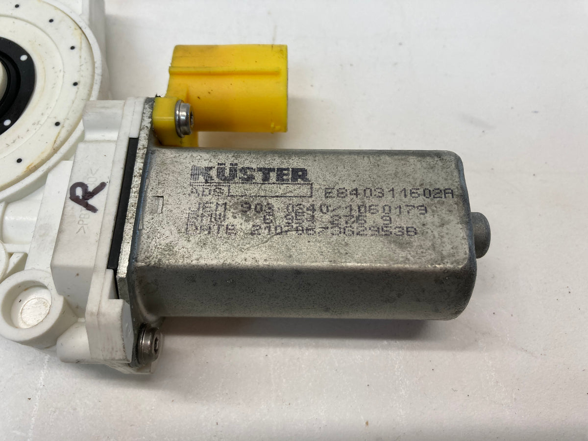 Mini Cooper Right Front Window Motor 67626954276 05-08 R50 R52 R53