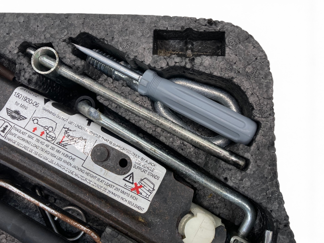 Mini Cooper Tool Kit and Jack Tray 71111501931 2002-2008 R50 R52 560