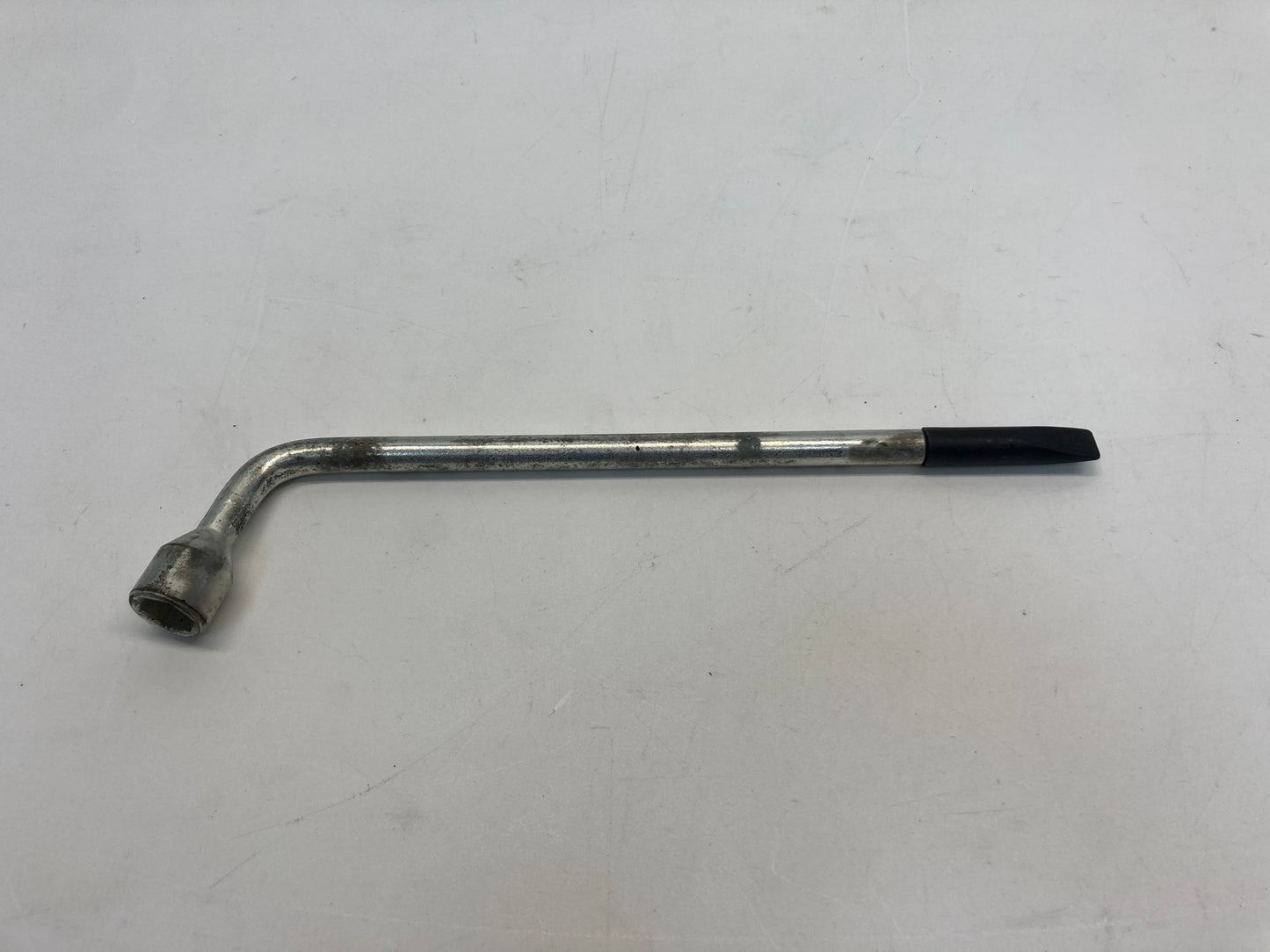 Mini Cooper Tool Kit with Jack 71116769113 02-06 R50 R53
