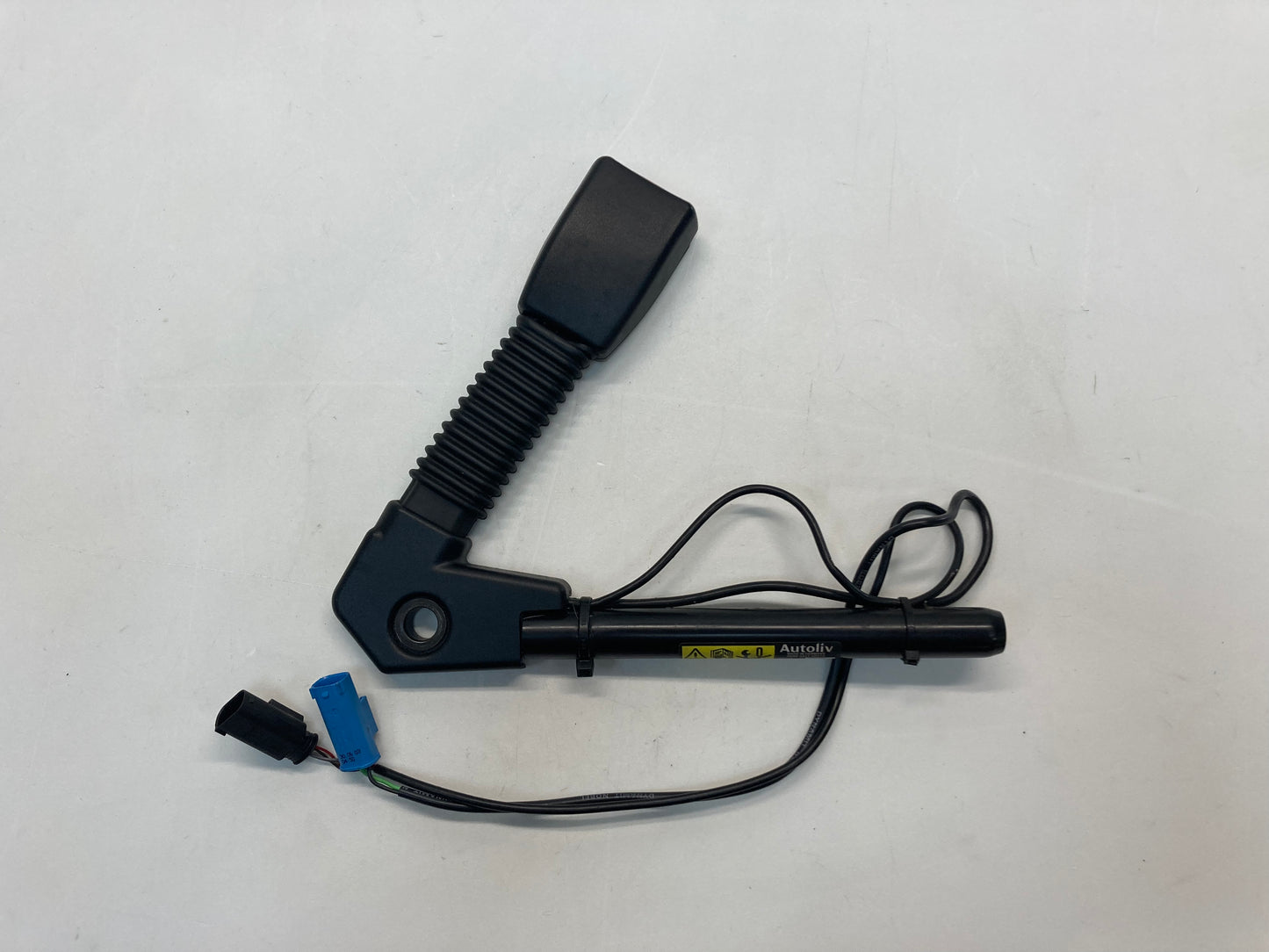 Mini Cooper Left Front Seat Belt Buckle 72111485968 2002-2005 R50 R52 R53