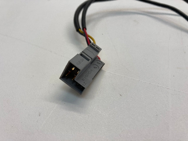 Mini Cooper Right Front Seat Belt Buckle 72117211592 07-12 R55 R56 R57 R59 R61