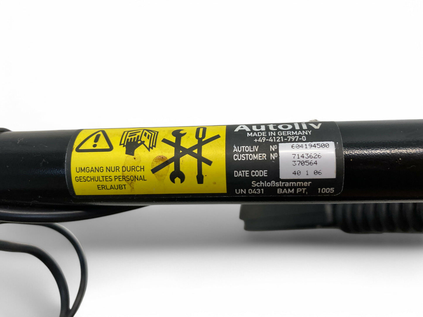 Mini Cooper Right Front Seat Belt Buckle 72119119548 2005-2008 R50 R52 R53