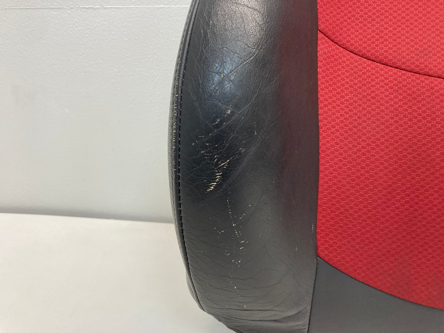 Mini Cooper Right Backrest Seat Cushion FDTN Non-Heated 02-06 R50 R53 426