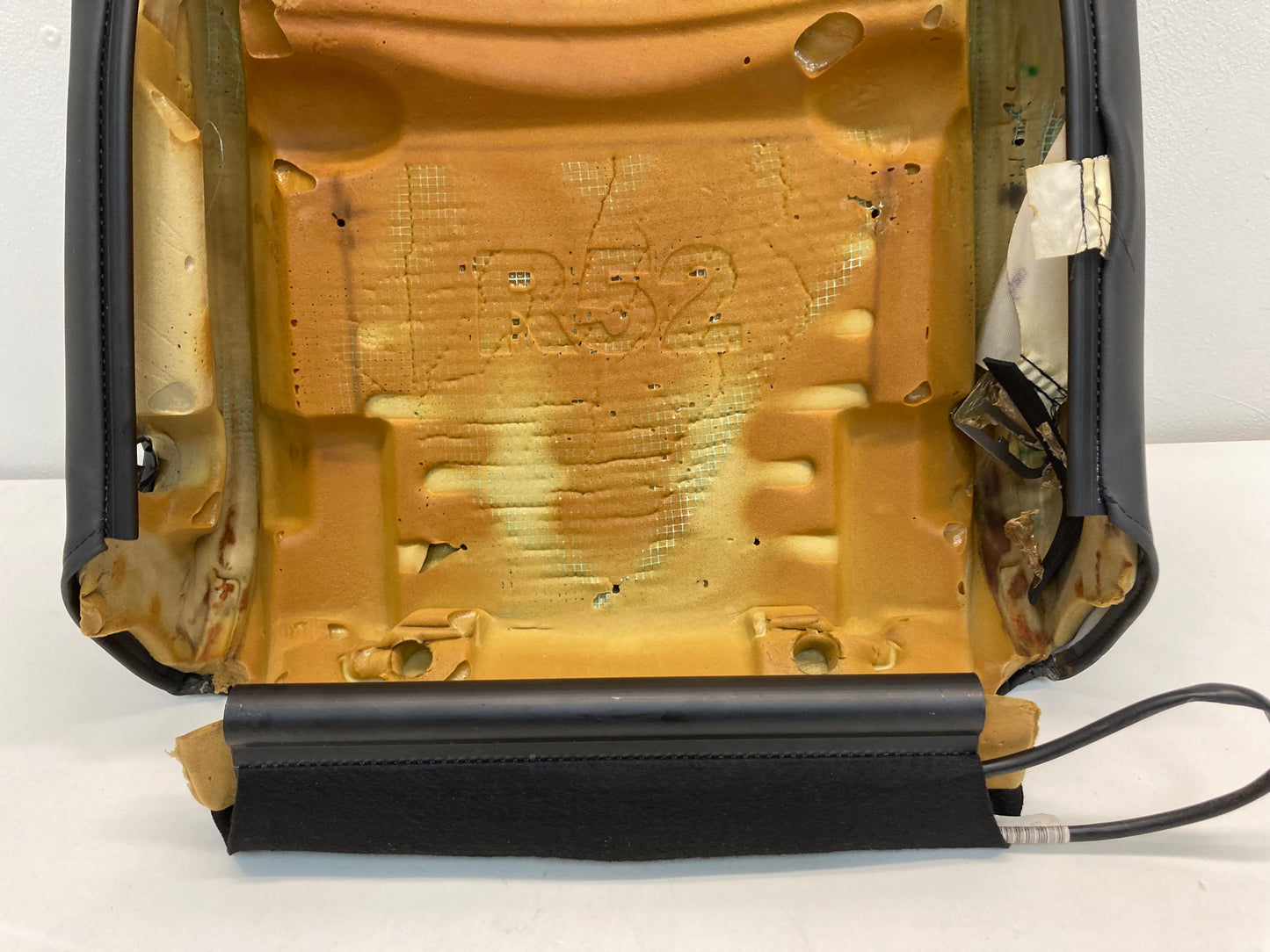 Mini Cooper Right Backrest Seat Cushion FDTN Non-Heated 02-06 R50 R53 426