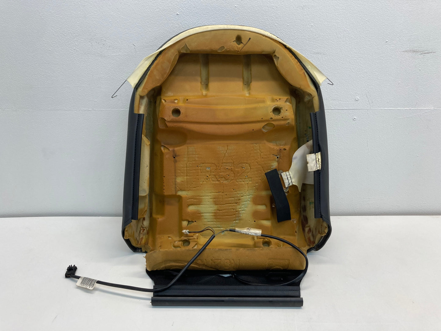 Mini Cooper Right Backrest Seat Cushion FDTN Non-Heated 02-06 R50 R53 426