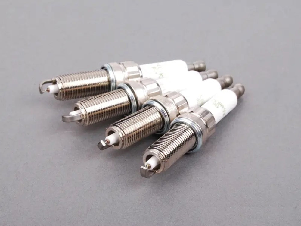 Mini Cooper S N14 Spark Plug Set NEW NGK ILZKBR7B8G 07-11 R5x