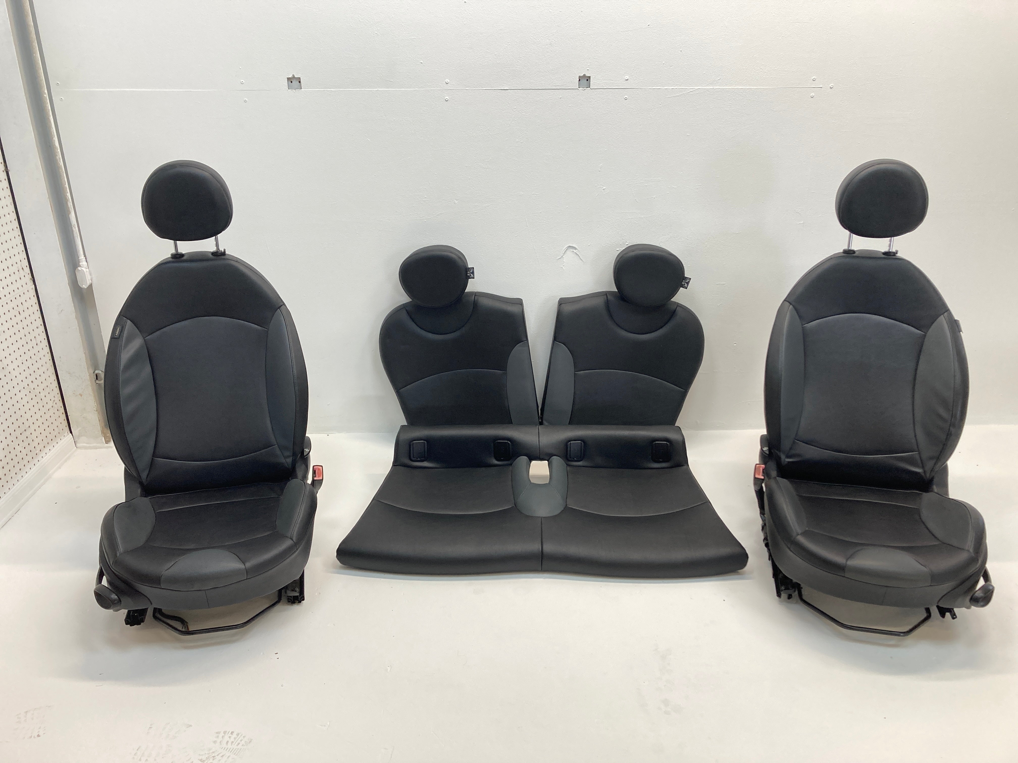Mini Cooper Seats Set Carbon Black Leatherette Heated K8E1 07-13 R55 R ...