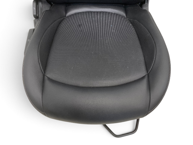 Mini Cooper Hatchback Black Leatherette Front Seats K9E1 15-24 F54 F55 554